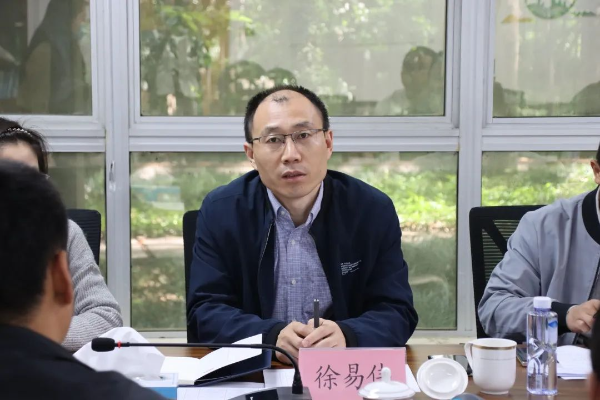 上海市生态环境局深入青浦区调研 推动环评与排污许可“两证合一”软件开发