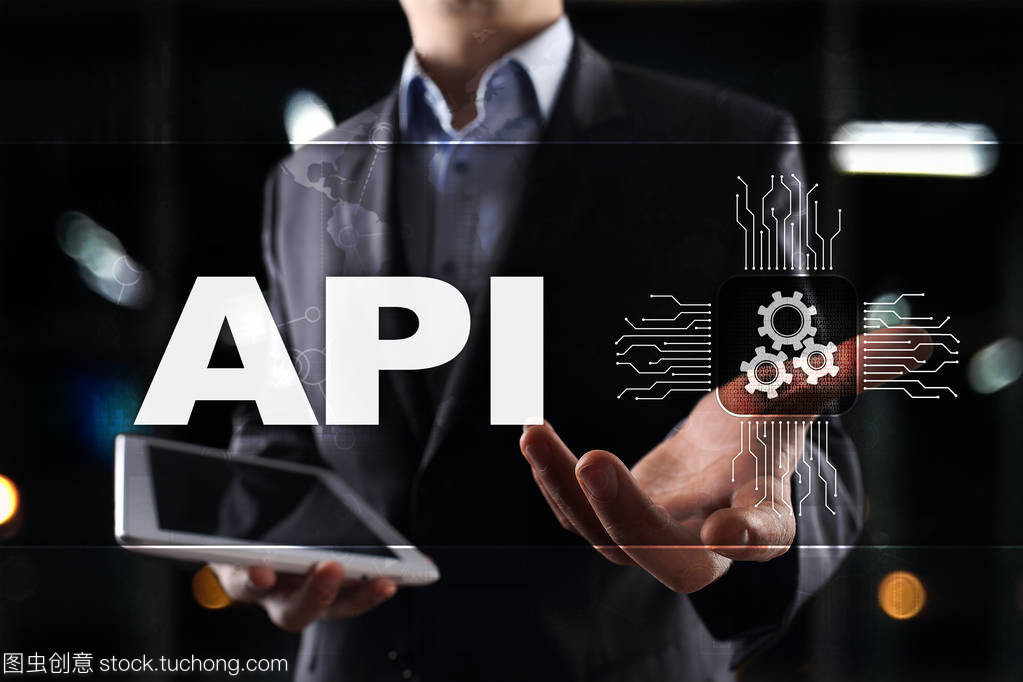 API驱动的软件开发 从架构设计到团队协作的范式转变